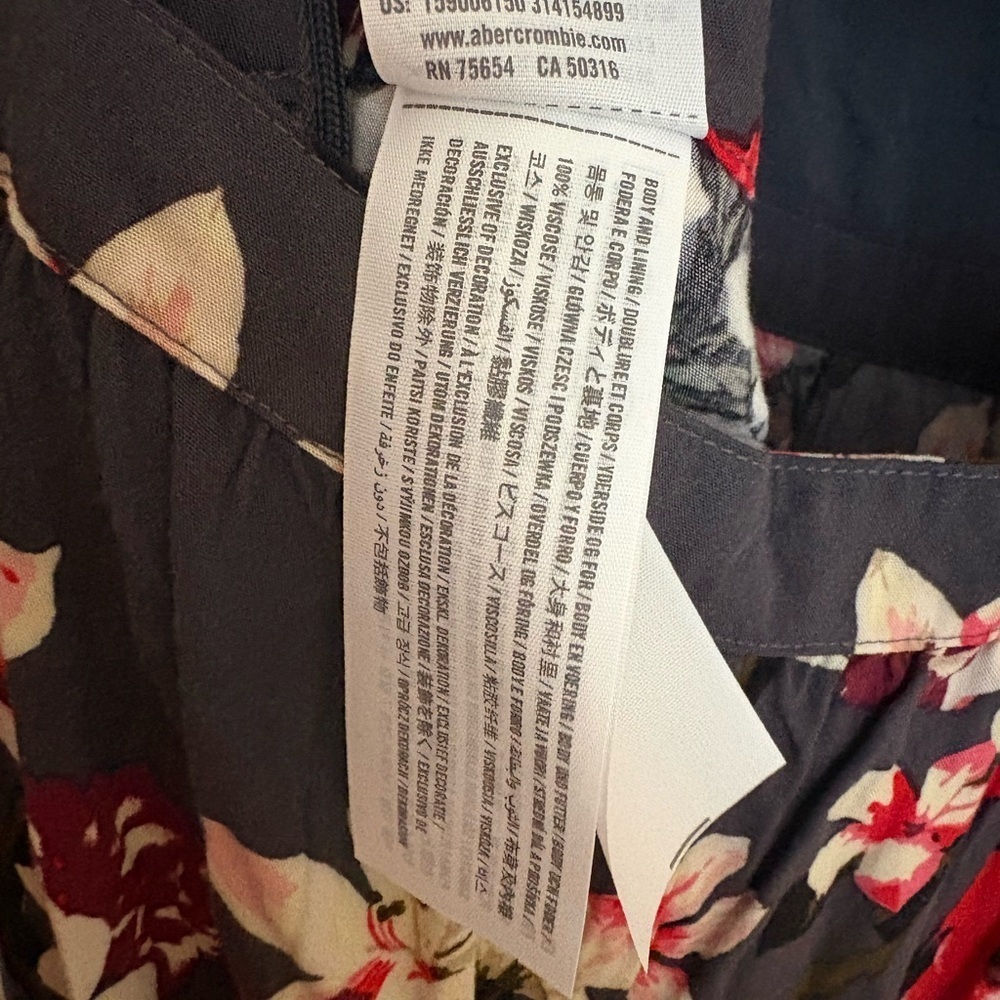 Abercrombie & Fitch Grey Floral one piece jumpsuit size L Pockets Side Zipper - Picture 11 of 13